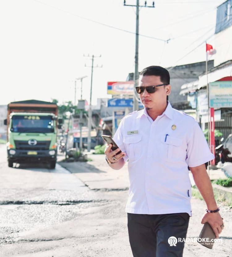 Pakar Komunikasi Sebut Wako Dumai Reza Takut Bersaing dengan Reza Fahlevi