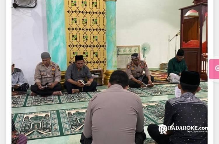 Diantara Azan dan Derap Langkah Kapolsek Kateman