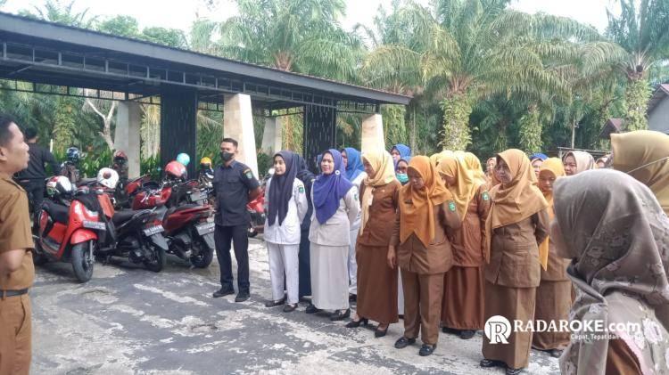 Kepala Puskesmas Sebangar Bengkalis Bantah Pernyataan Paslon Syahrial-Andika, Vera: Kami Buka Jam 8 Pagi