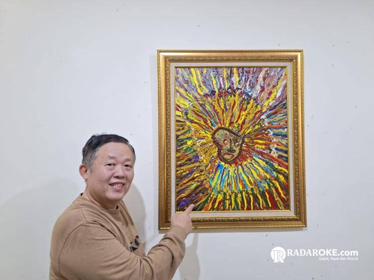 Keunikan Lukisan Sang Raja Cinta yang Dibarengi Lagu Raja Cinta Ciptaan Sam Sianata
