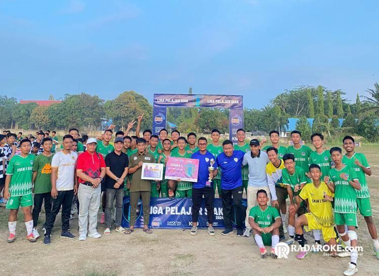 SMAN 1 Siak Tumbangkan SMAN 3 Sungai Apit