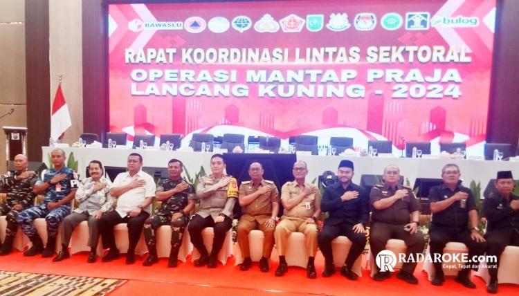 Kapolda Riau Paparkan Capaian Kinerja Kepolisian Selama Tahun 2024