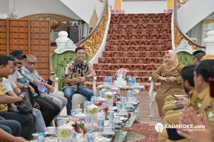 Bupati Kasmarni Siap Dukung Pelantikan Pengurus PWI Bengkalis