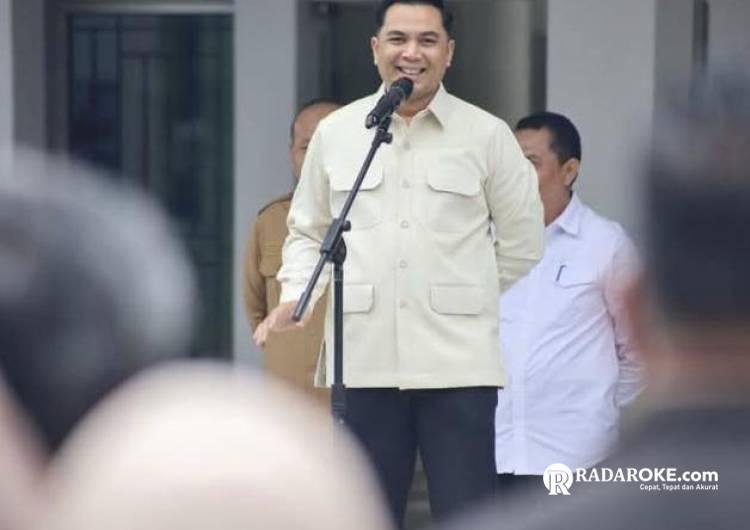 Didampingi Kepala Bapenda Pekanbaru Alex, Pj Sekdako Dorong Bapenda Lebih Agresif Kerja Target PAD