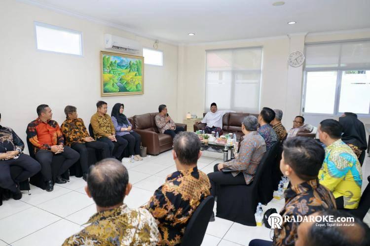Berikan Pengarahan di Kantor Pertanahan Kota Balikpapan, Menteri Nusron Minta Jajarannya Inventarisasi Tanah Terindikasi Telantar