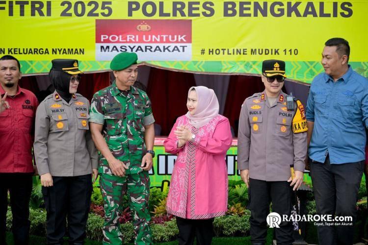 Tinjau Pos Terpadu Lebaran, Bupati Kasmarni Pastikan Kabupaten Bengkalis Siap Sambut Pemudik