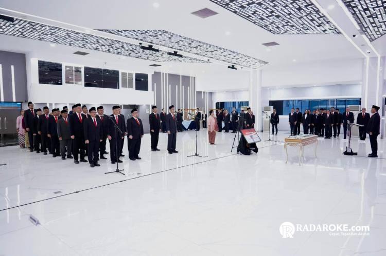 Lantik Pejabat Struktural, Menteri Nusron Tegaskan Pentingnya Sistem Rotasi Berkala