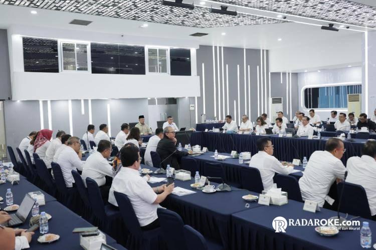Memasuki Akhir Q2, Menteri Nusron Imbau Jajaran Reviu Capaian dan Penuntasan Target Kerja