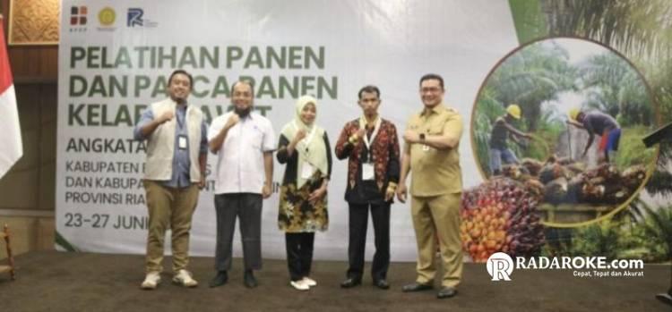 Bersama BPDP dan Ditjenbun RI, PT. RPN Sukses Edukasi 50 Petani Sawit