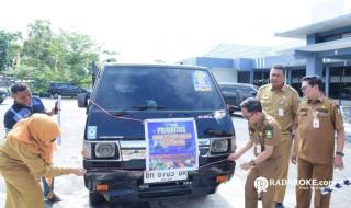 Pastikan Distribusi Pangan Selama MTQ Riau, Pemkab Bengkalis Pasang Stiker Prioritas Angkutan