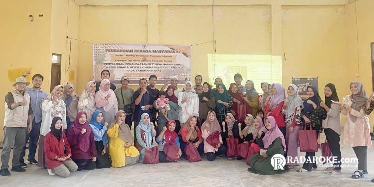 Melalui Pengabdian ke Masyarakat, Tim Dosen ITP2I Tawarkan Solusi Kendalikan Hama Kumbang Tanduk