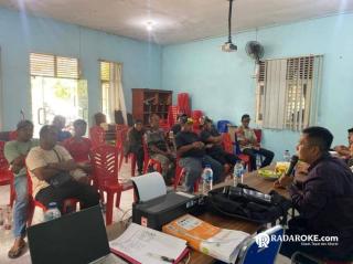 Polsek Tapung Sosialisasikan Hukum Pencurian Sawit, Karhutla, dan Narkoba di Desa Pantai Cermin