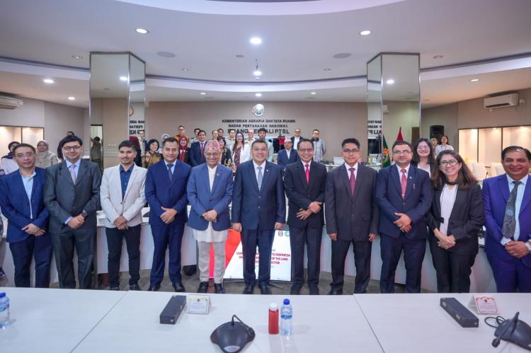 Kementerian ATR/BPN Terima Delegasi Nepal untuk Learning Exchange dalam Modernisasi Sektor Administrasi Pertanahan