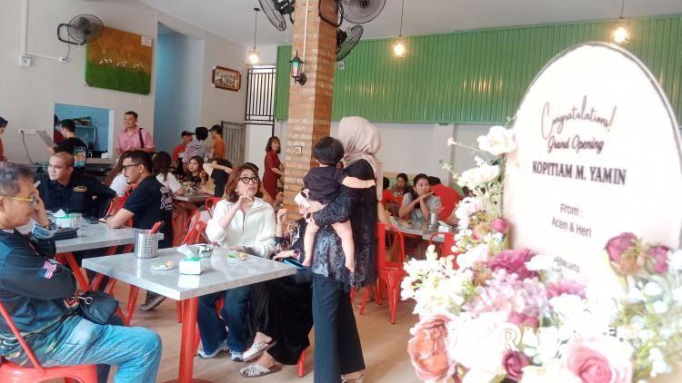 M. Yamin Kopi Tiam Hadir di Pekanbaru, Harga Ramah, Rasa Istimewa! 