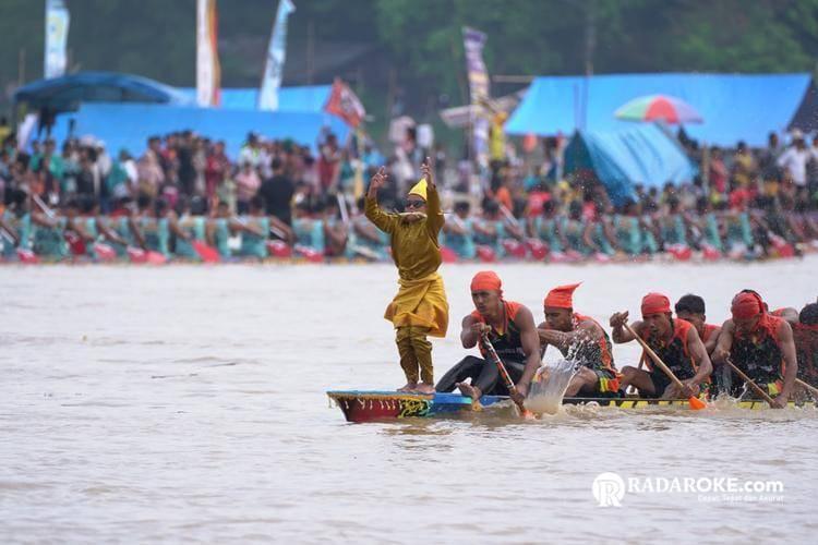 Bupati Suhardiman Berharap Kuantan Singingi Jadi Kawasan Strategis Pariwisata Nasional