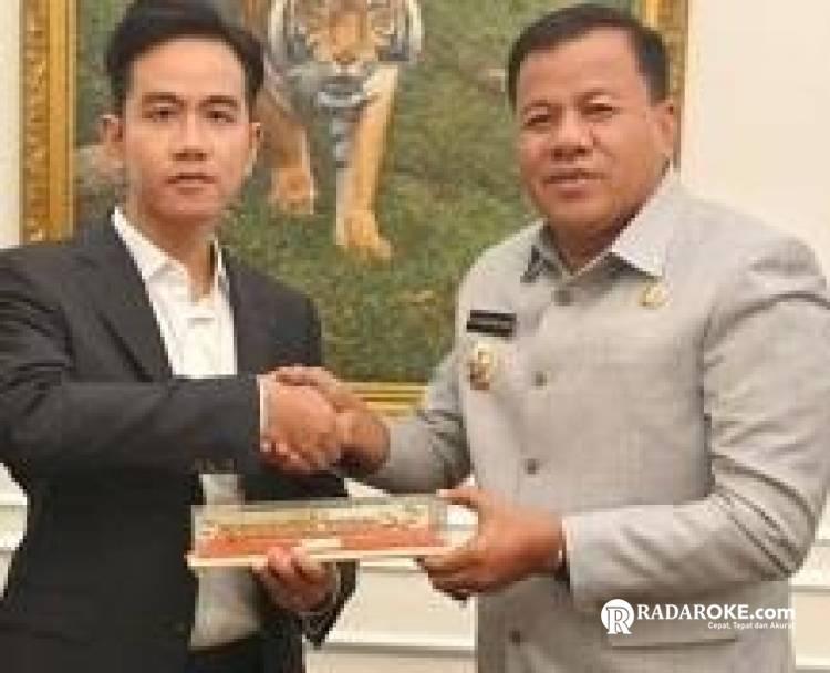 Bupati Kuansing Minta Pemerintah Pusat Bangun Infrastruktur di Tepian Narosa