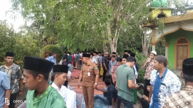 Warga Simpang Ayam Gelar Ziarah dan Doa Bersama Sambut Ramadan 1446 H