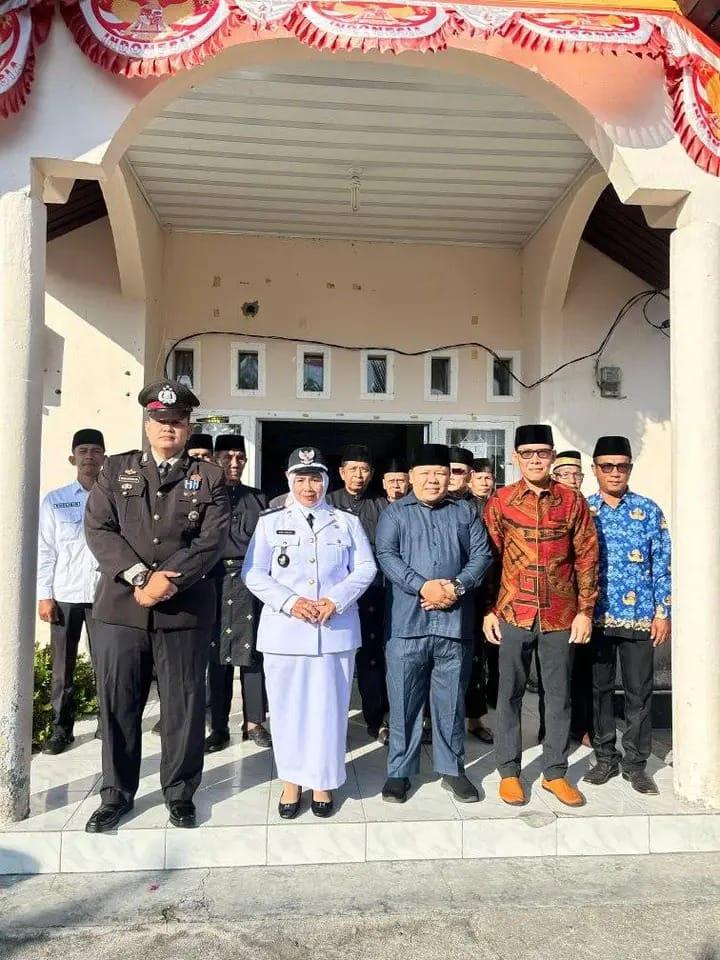 Upacara HUT RI ke-80 di Desa Meskom Berlangsung Khidmat