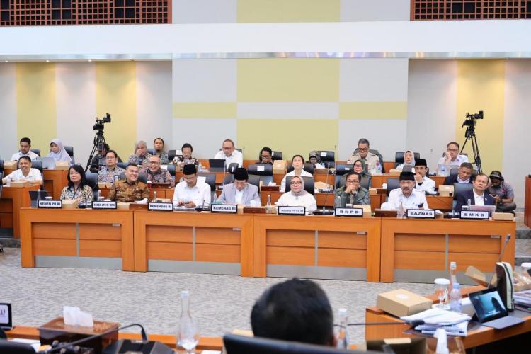 Wamen Ossy Sampaikan Peran Tata Ruang Berbasis Disaster Risk Reduction untuk Hadapi Potensi dan Kerugian Akibat Bencana Alam