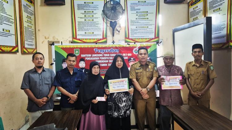 Pemerintah Desa Pangkalan Batang Salurkan BLT-DD Tahap Akhir Tahun 2025