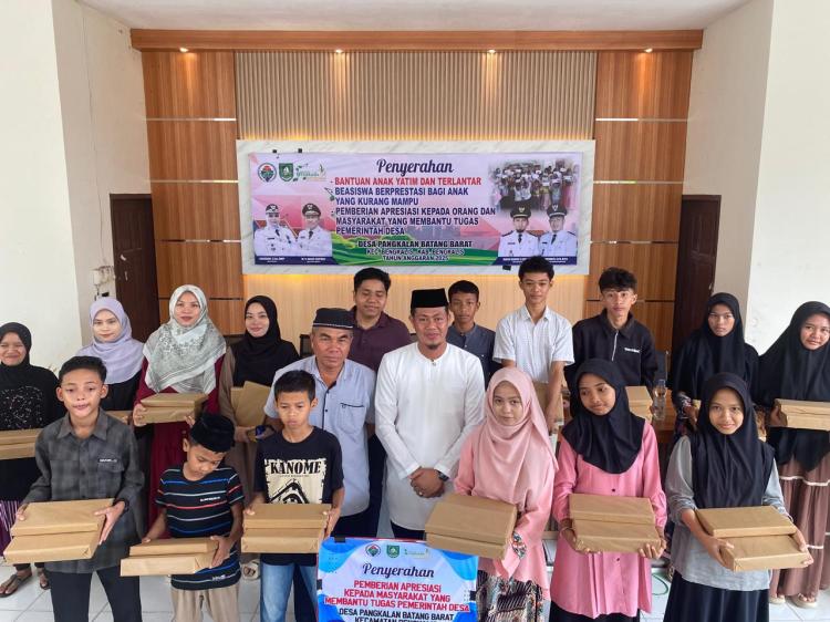 Tiga Agenda Sosial dan Pendidikan Tutup Akhir Tahun di Desa Pangkalan Batang Barat