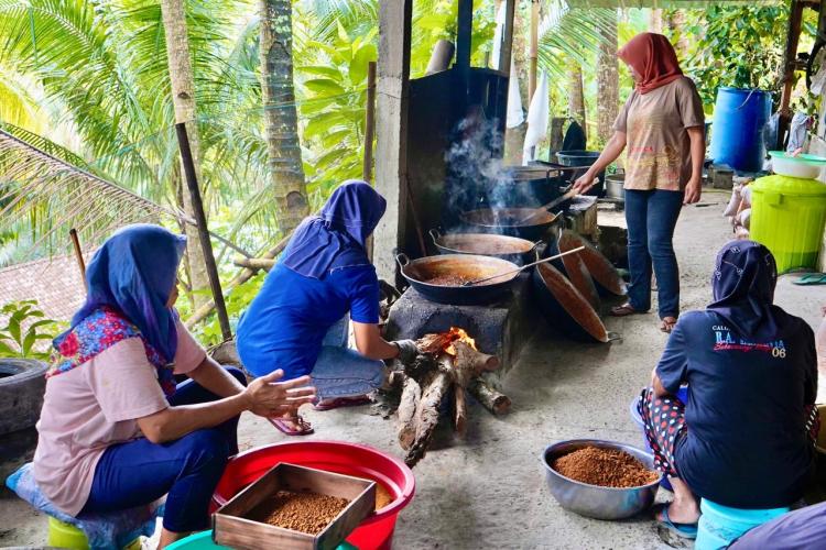 Buah Manis Kolaborasi Lintas Sektor, Reforma Agraria Sukses Antar Gula Semut Hargorejo Merambah Pasar Global
