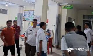 Bupati Kuansing Habiskan Malam Pergantian Tahun Sidak ke RSUD Pastikan Pelayanan