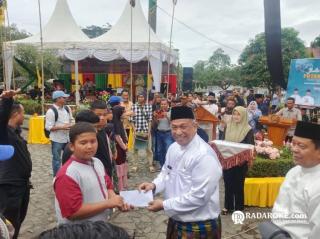 Hadiri Tradisi Potang Balimau, Bupati Rohul Tegaskan Nilai Adat dan Budaya Harus Dijaga