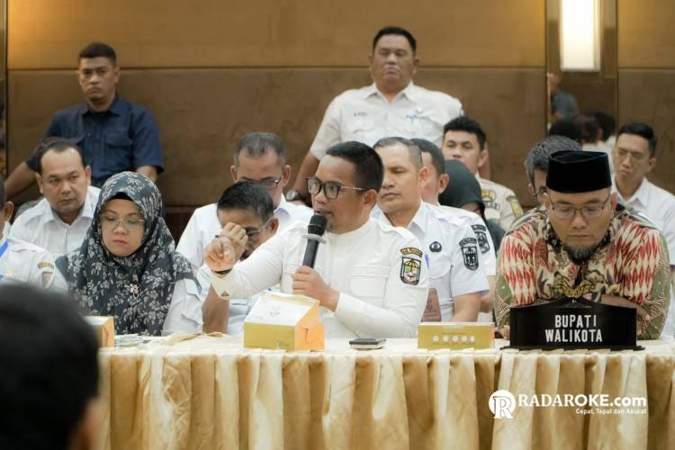 Bupati Zukri Ajak Seluruh Pihak Cari Solusi Tingkatkan PAD