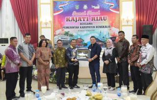 Kunjungan Kerja Kejaksaan Tinggi Riau Disambut Hangat di Bengkalis