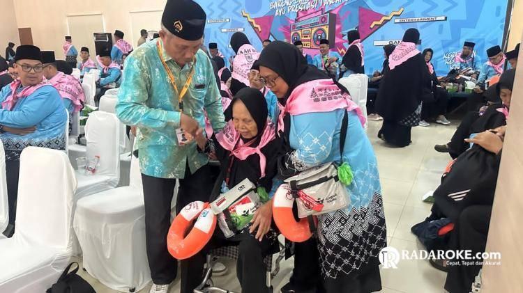 Bandara SSK II Pekanbaru Mulai Berangkatkan Calon Jamaah Haji, Ini Jadwalnya