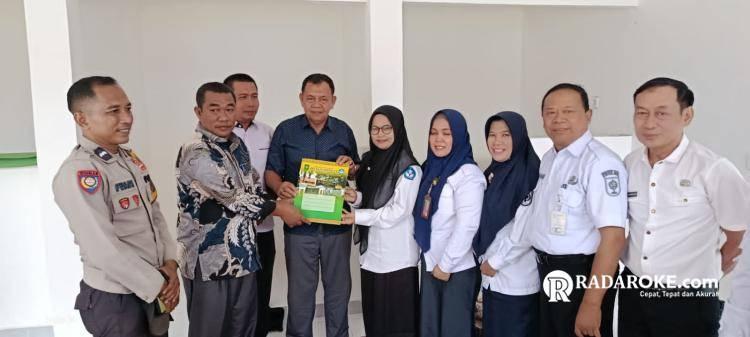 Sertijab Plt Kepsek SMAN 3 Kemuning, Kabid SMA Disdik Riau: Jabatan Amanah, Tingkatkan Mutu Sekolah