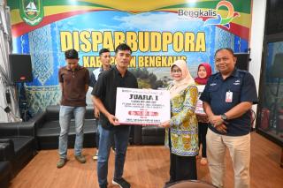 Pangkalan Batang Barat Raih Juara Satu Lampu Colok 2026
