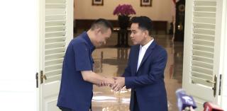 Usai Temui Jokowi, Status Tersangka Rismon Sianipar Dicabut, Bagaimana Nasib Roy Suryo CS? 