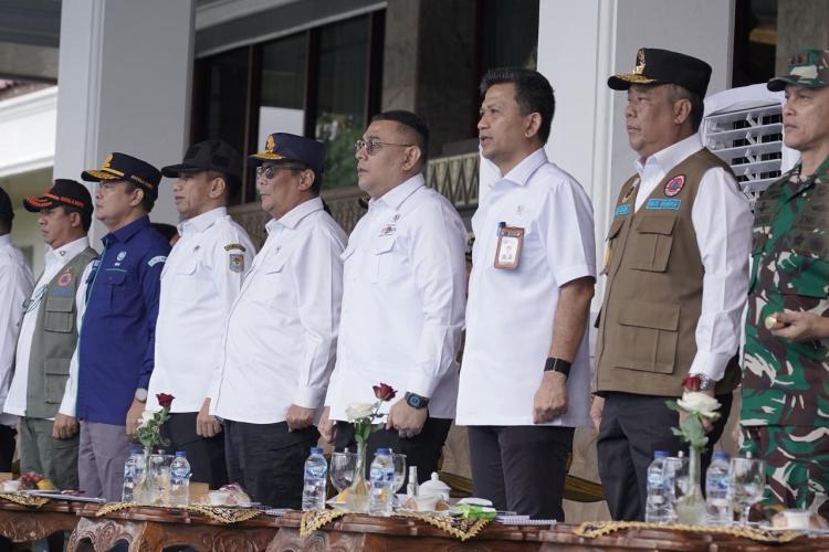 Siap Siaga Cegah Karhutla, Wamen Ossy Imbau Pemegang HGU Lakukan Tindakan Pencegahan