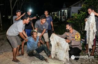 Pocong Jadi-jadian di Kulim Pekanbaru Ditangkap, Ini Penjelasannya