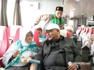 Wabup Syamsurizal Sambut Jemaah Haji Siak 
