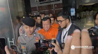 Mencari Bukti Baru di Kasus Korupsi Bupati Kuansing