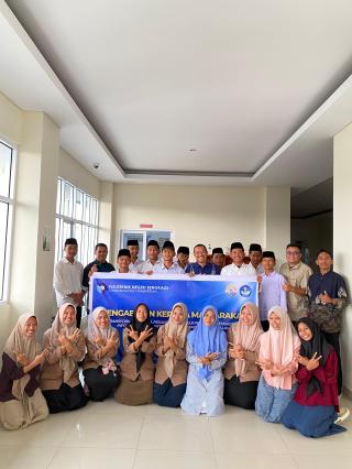 Politeknik Negeri Bengkalis Dorong Transformasi Digital Pesantren melalui Pelatihan Teknologi dan Canva